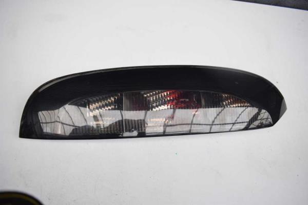 FEU ARRIERE GAUCHE OPEL CORSA C GSI ( NOIR ) - Vue 1